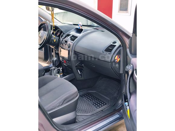 Sahibinden Renault Megane 1.6 Dynamique 2005 Model 