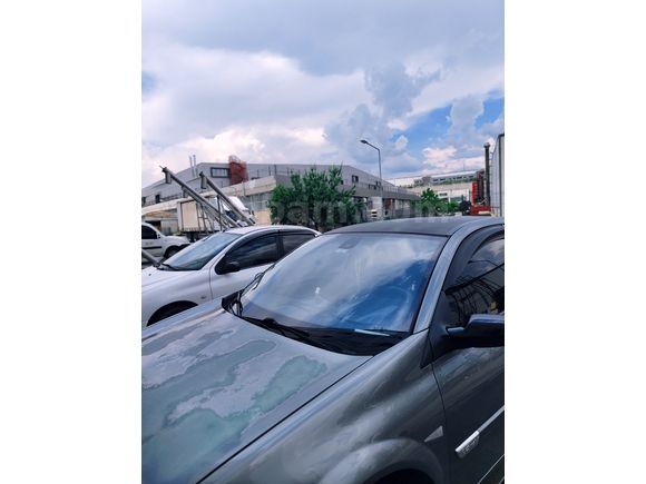 Sahibinden Renault Megane 1.6 Dynamique 2005 Model 