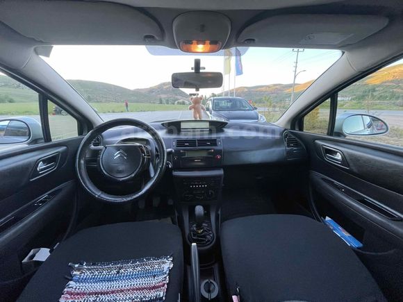 Sahibinden Citroen C4 1.4 SX 2007 Model  193000 km Gri