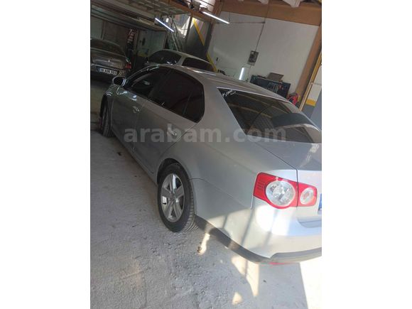 Galeriden Volkswagen Jetta 1.6 Primeline 2006 Model Bursa