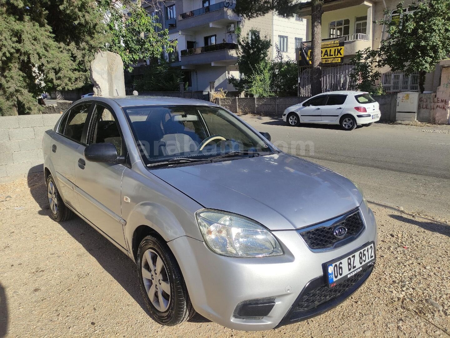 Sahibinden Kia Rio 1.4 GSL Trend 2010 Model Batman 90.000 km Gri (Gümüş) 6