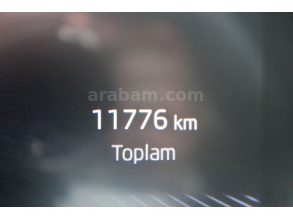 Skoda Fabia 1.0 TSİ PREMİUM 