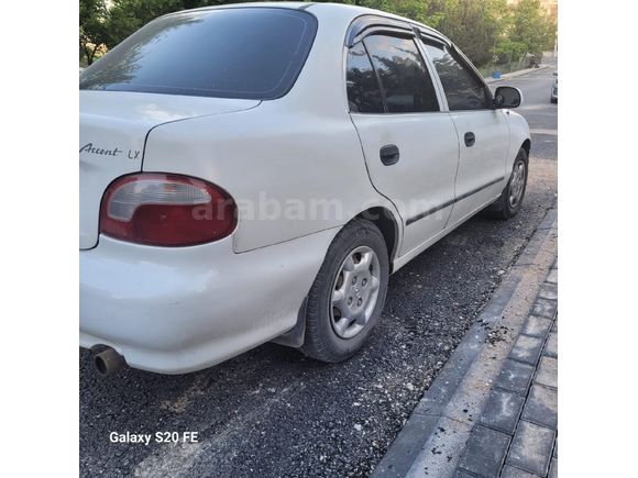 Sahibinden Hyundai Accent 1.3 LX 1998 Model