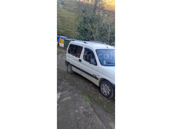 Sahibinden Peugeot Partner 1.9 D 2003 Model