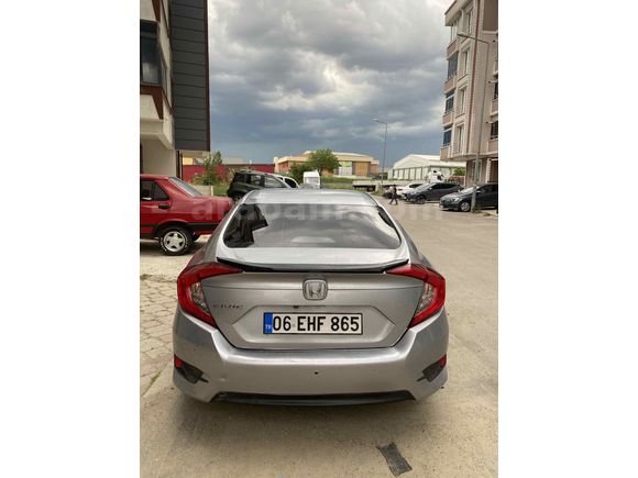 Sahibinden Honda Civic 1.6i VTEC Eco Elegance 2017 Model 