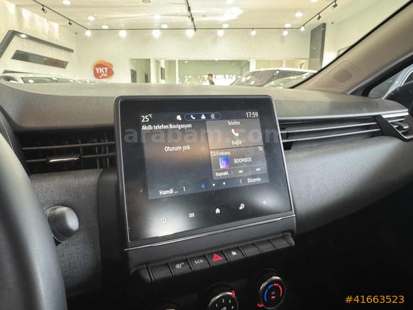 YKTCAR AUTOGROSS'DAN 2023 CLIO EVOLUTION 94.710 KM'DE