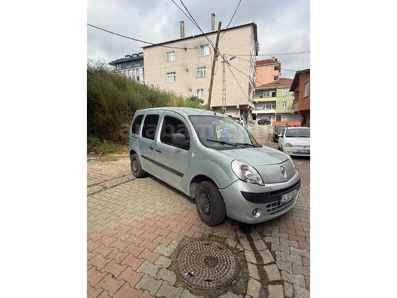 Sahibinden Renault Kangoo Multix 1.5 dCi Authentique 2012 Model