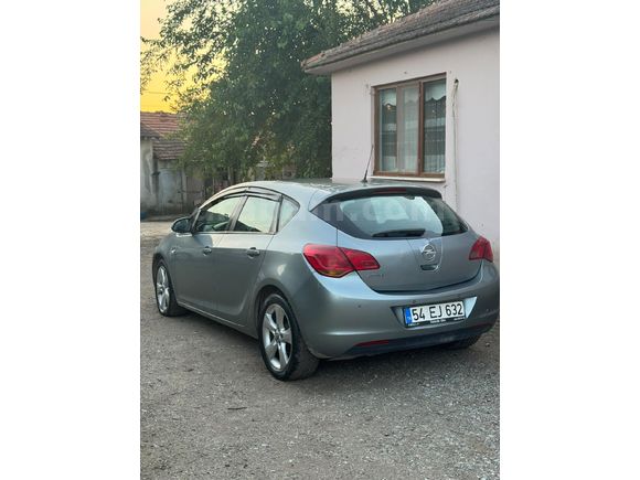 Sahibinden Opel Astra 1.6 Enjoy Plus 2011 Model