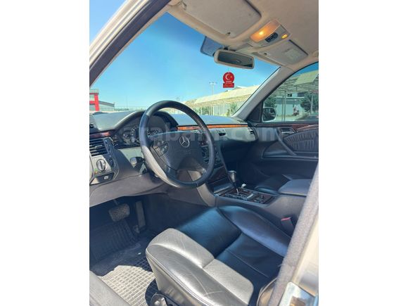 Galeriden Mercedes - Benz E 200 Kompressor Elegance 2001 Model Afyonkarahisar