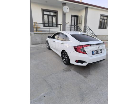 Sahibinden Honda Civic 1.6i VTEC Eco Executive 2018 Model
