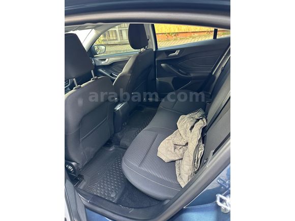 Sahibinden Ford Focus 1.5 EcoBlue Titanium Stil 2025 Model