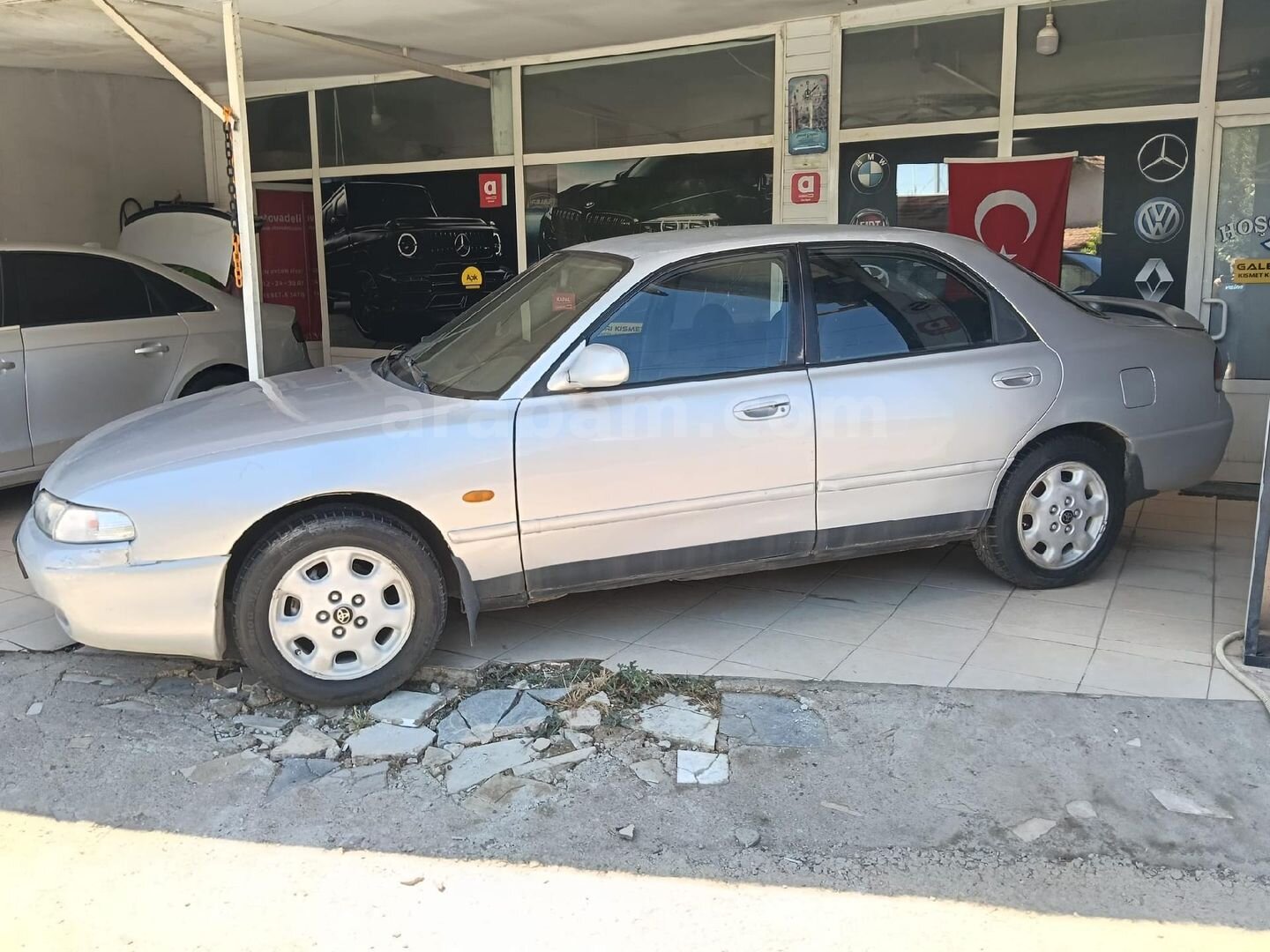 Galeriden Mazda 626 2.0 1993 Model Antalya 300.000 km Gri (Gümüş) 3