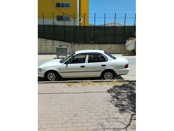 Sahibinden Toyota Corolla 1.3 XE 1995 Model