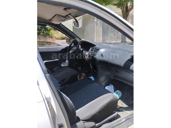 Sahibinden Toyota Corolla 1.3 XE 1995 Model