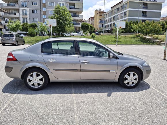 Sahibinden Renault Megane 1.5 dCi Dynamique 2005 Model