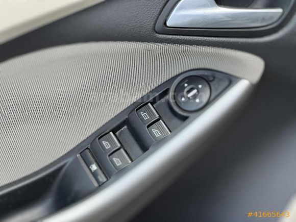 115 LİK DÜŞÜK KİLOMETRE FORD FOCUS FULL PAKET