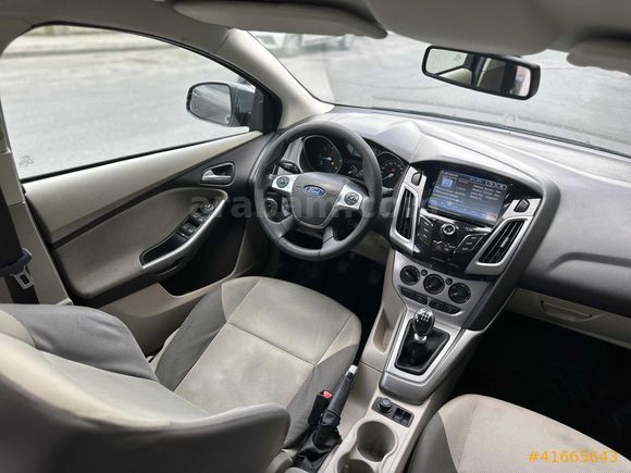 115 LİK DÜŞÜK KİLOMETRE FORD FOCUS FULL PAKET