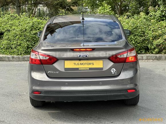 115 LİK DÜŞÜK KİLOMETRE FORD FOCUS FULL PAKET