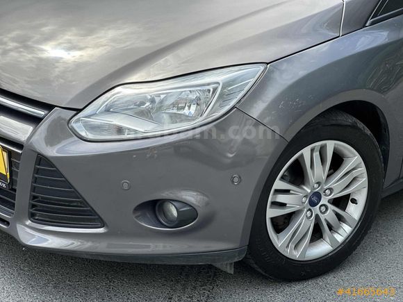 115 LİK DÜŞÜK KİLOMETRE FORD FOCUS FULL PAKET