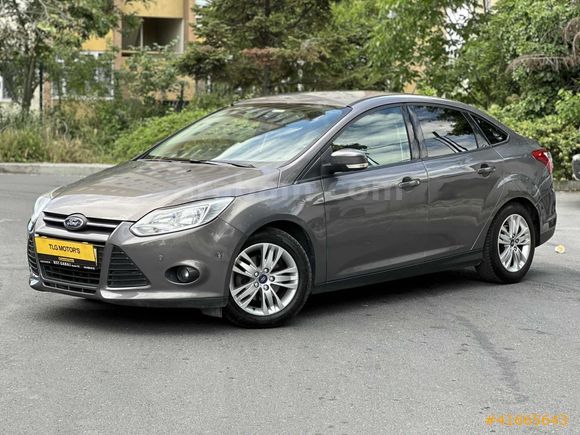 115 LİK DÜŞÜK KİLOMETRE FORD FOCUS FULL PAKET