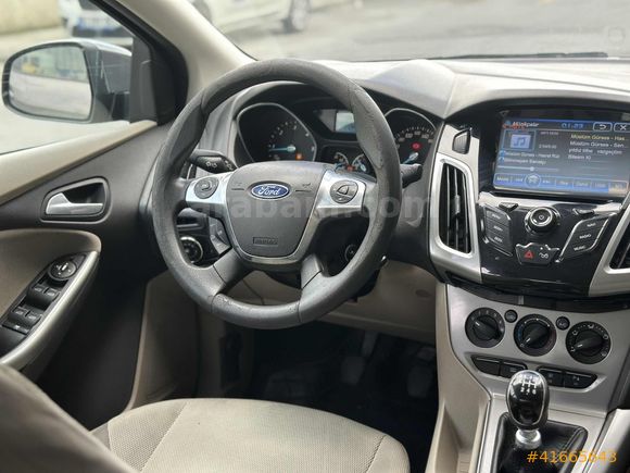 115 LİK DÜŞÜK KİLOMETRE FORD FOCUS FULL PAKET