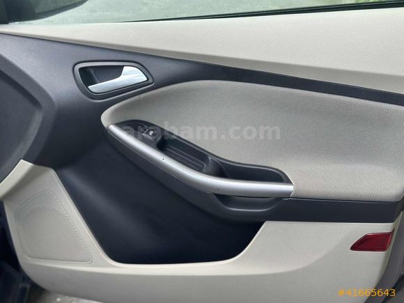 115 LİK DÜŞÜK KİLOMETRE FORD FOCUS FULL PAKET