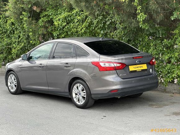 115 LİK DÜŞÜK KİLOMETRE FORD FOCUS FULL PAKET