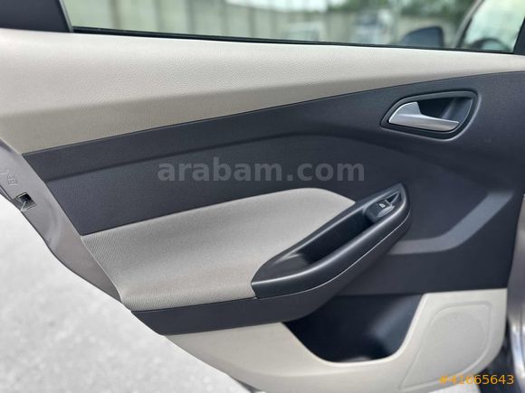 115 LİK DÜŞÜK KİLOMETRE FORD FOCUS FULL PAKET