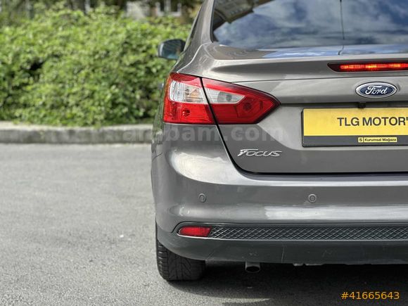 115 LİK DÜŞÜK KİLOMETRE FORD FOCUS FULL PAKET