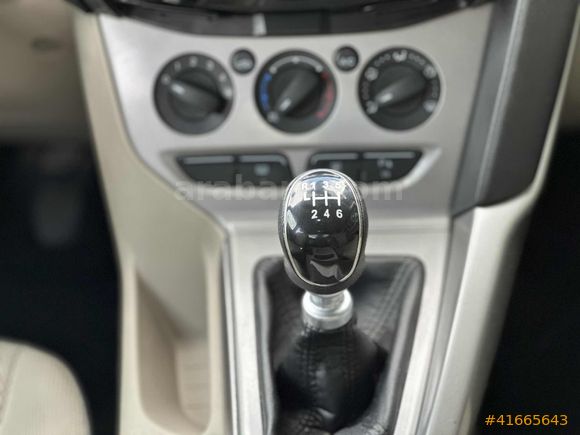 115 LİK DÜŞÜK KİLOMETRE FORD FOCUS FULL PAKET