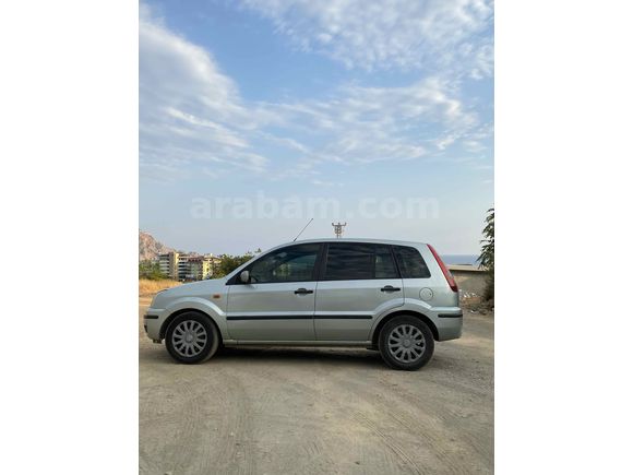 Sahibinden Ford Fusion 1.4 TDCi Trend 2004 Model 