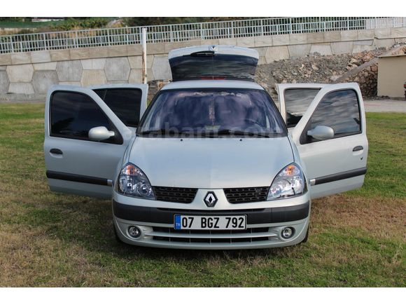 Sahibinden Renault Clio 1.2 Authentique 2004 Model