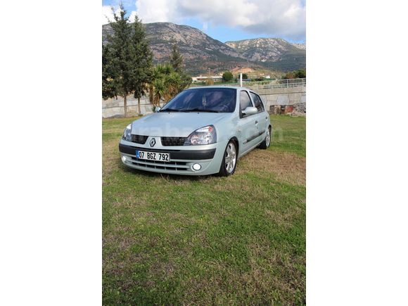 Sahibinden Renault Clio 1.2 Authentique 2004 Model