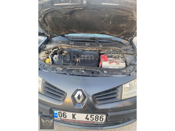 2008 model Megane 1.5 dizel buyasız