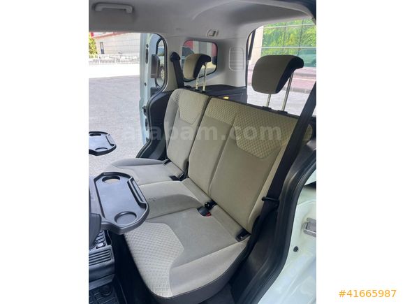 2015 model titanium plus