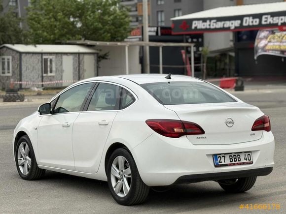 2014 MODEL ASTRA SPORT