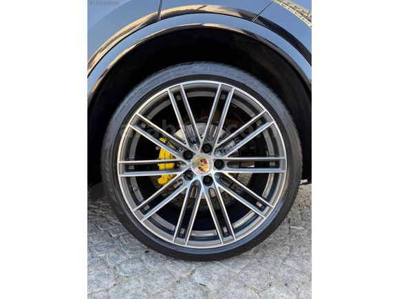 2019 PORSCHE CAYENNE COUPE S.EGZOZ+HEADUP+DIST+CARBON+AIR