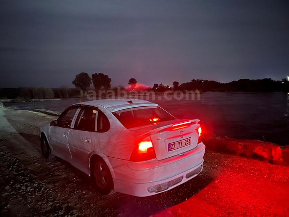Sahibinden Opel Vectra 2.0 GLS 1997 Model