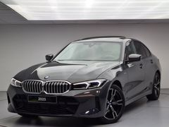 KOSİFLER OTO BOSTANCI BMW 320İ (TİCARİ KARTLARA 12 AY TAKSİT)
