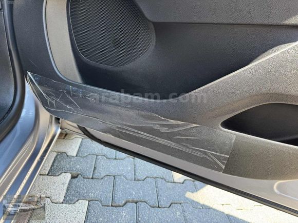 2025 OPEL COMBO ULTİMATE CAM TAVAN 19.000KM BOYASIZ KOMPLE PFF