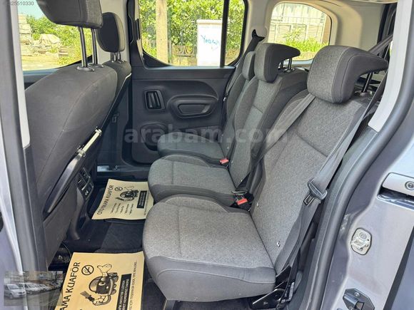 2025 OPEL COMBO ULTİMATE CAM TAVAN 19.000KM BOYASIZ KOMPLE PFF
