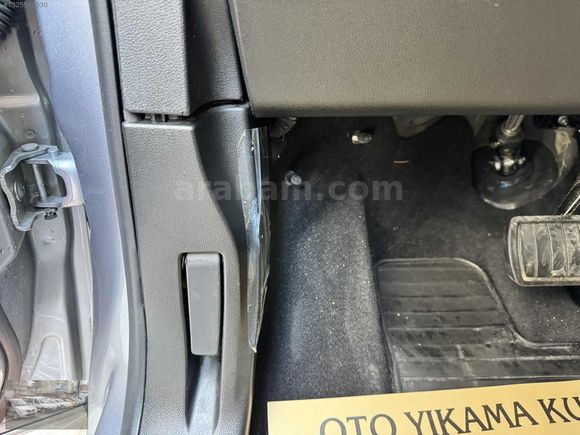 2025 OPEL COMBO ULTİMATE CAM TAVAN 19.000KM BOYASIZ KOMPLE PFF