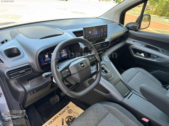 2025 OPEL COMBO ULTİMATE CAM TAVAN 19.000KM BOYASIZ KOMPLE PFF