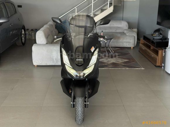 GÜNGÖR'DEN|2022|4BİN KM|ELCİK ISITMA|ÇANTA|ÖN TUR CAMI PCX