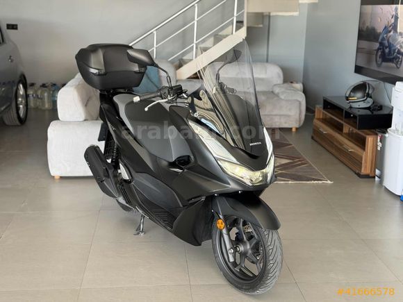 GÜNGÖR'DEN|2022|4BİN KM|ELCİK ISITMA|ÇANTA|ÖN TUR CAMI PCX