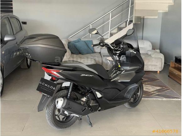 GÜNGÖR'DEN|2022|4BİN KM|ELCİK ISITMA|ÇANTA|ÖN TUR CAMI PCX