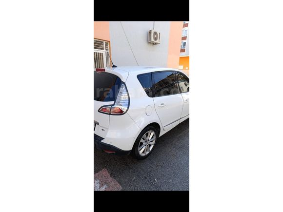 Sahibinden Renault Scenic 1.5 dCi Privilege 2013 Model Antalya
