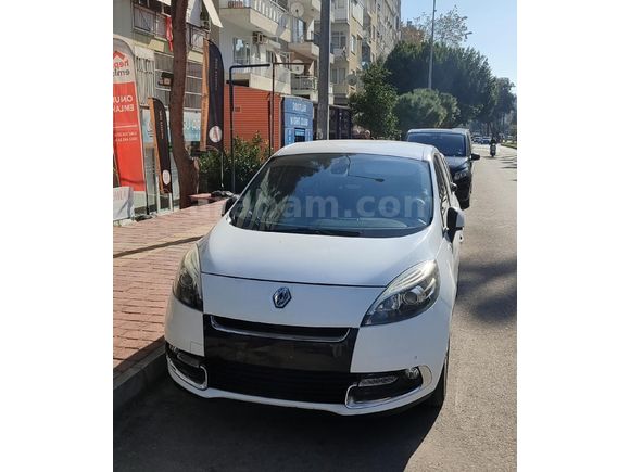 Sahibinden Renault Scenic 1.5 dCi Privilege 2013 Model Antalya