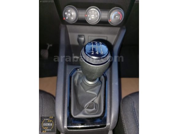 HATASIZ BOYASIZ 2022 RENAULT CLİO 1.0 SCE TESLA EKRA *89 BİN KM*