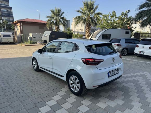 Galeriden Renault Clio 1.0 TCe Joy 2021 Model Adana